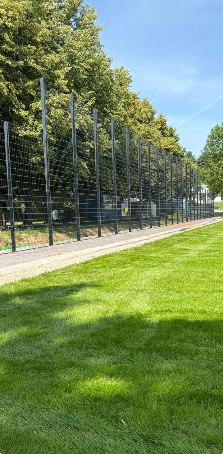 Ballfangzäune von BEG Zaunsysteme GmbH