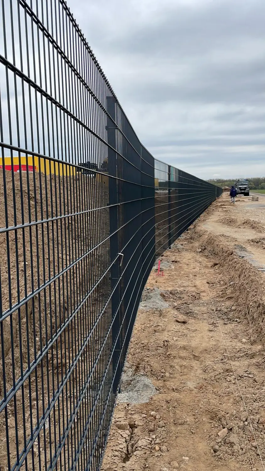 Hattingen, Driton Begolli, BEG Zaunsysteme GmbH, BEG-Zaunsysteme, Zaunbau, Zaunbauer ,  Zaunbau Firma,  Zaunbau Unternehmen,  Professioneller Zaunbau,  Zaunsysteme,  Zaunmontage , Metallzaun,  Doppelstabmattenzaun,  Gitterzaun,  Industriezaun,  Sicherheitszaun,  Sichtschutzzaun,  Gartenzäune,  Toranlagen,  Schiebetor,  Hoftor,  Zaunreparatur,  Zaunmontage Service,